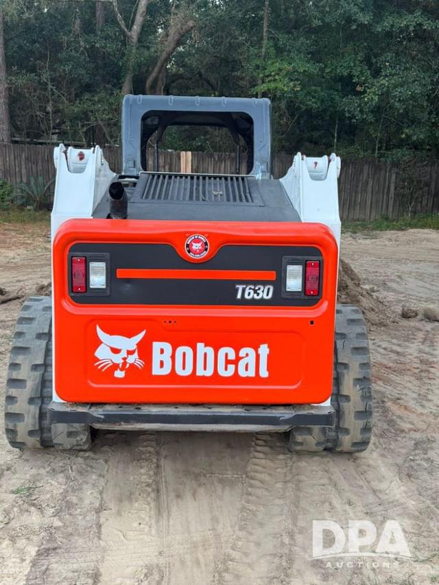 Image of Bobcat T630 equipment image 4