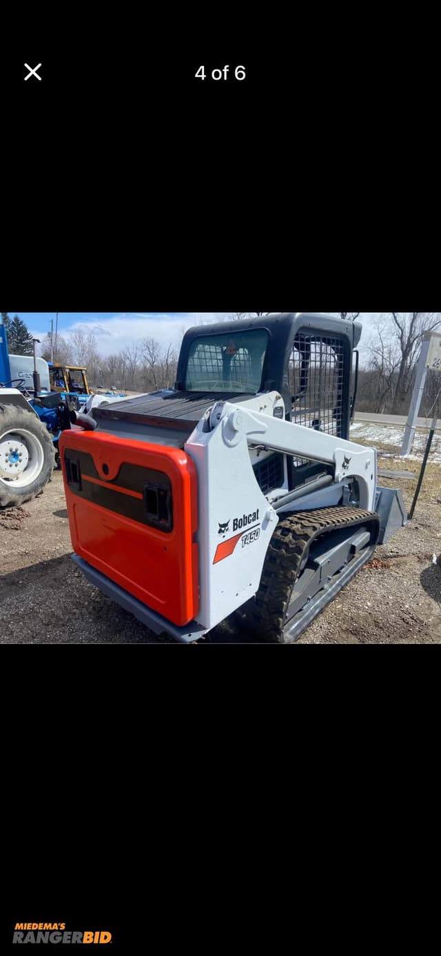 Image of Bobcat T450 equipment image 3