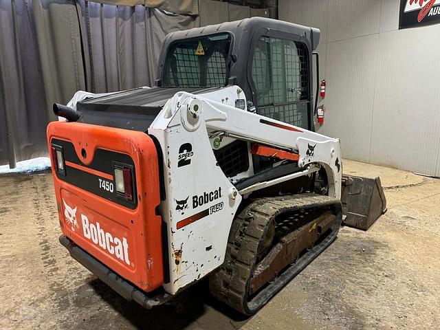 Image of Bobcat T450 equipment image 4