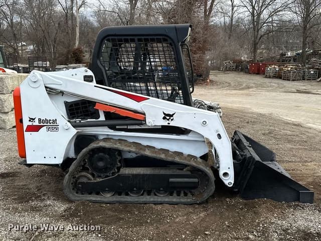 Image of Bobcat T450 equipment image 3