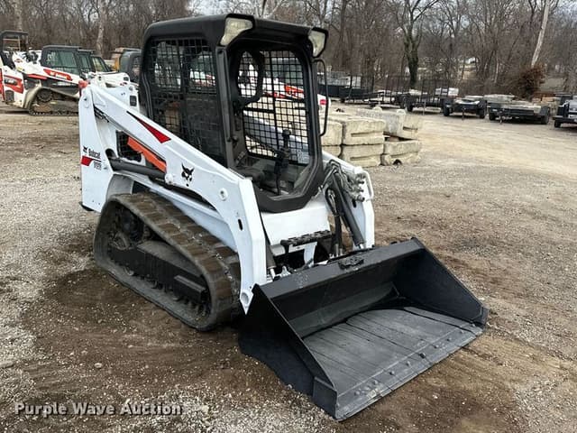 Image of Bobcat T450 equipment image 2