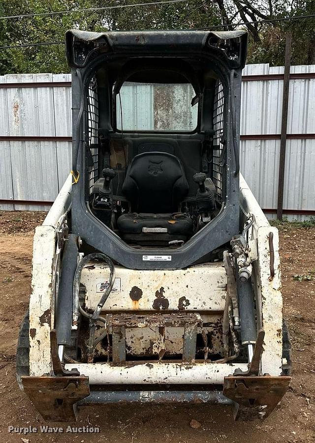 Image of Bobcat T450 equipment image 1