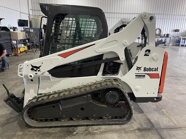 Image of Bobcat T590 equipment image 1