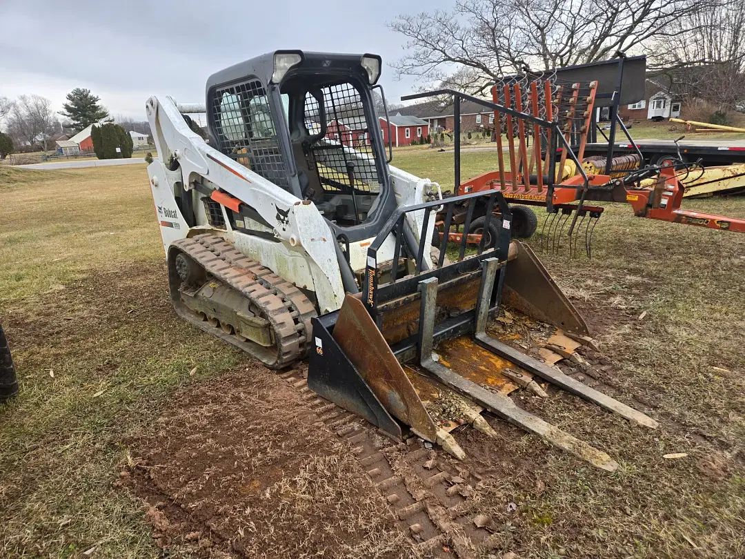 Image of Bobcat T590 Primary image