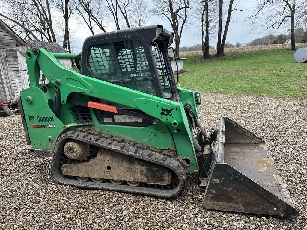 Main image Bobcat T590