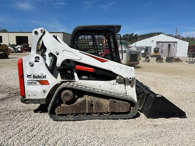 Image of Bobcat T590 equipment image 4