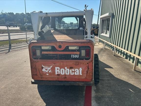 Image of Bobcat T590 equipment image 2