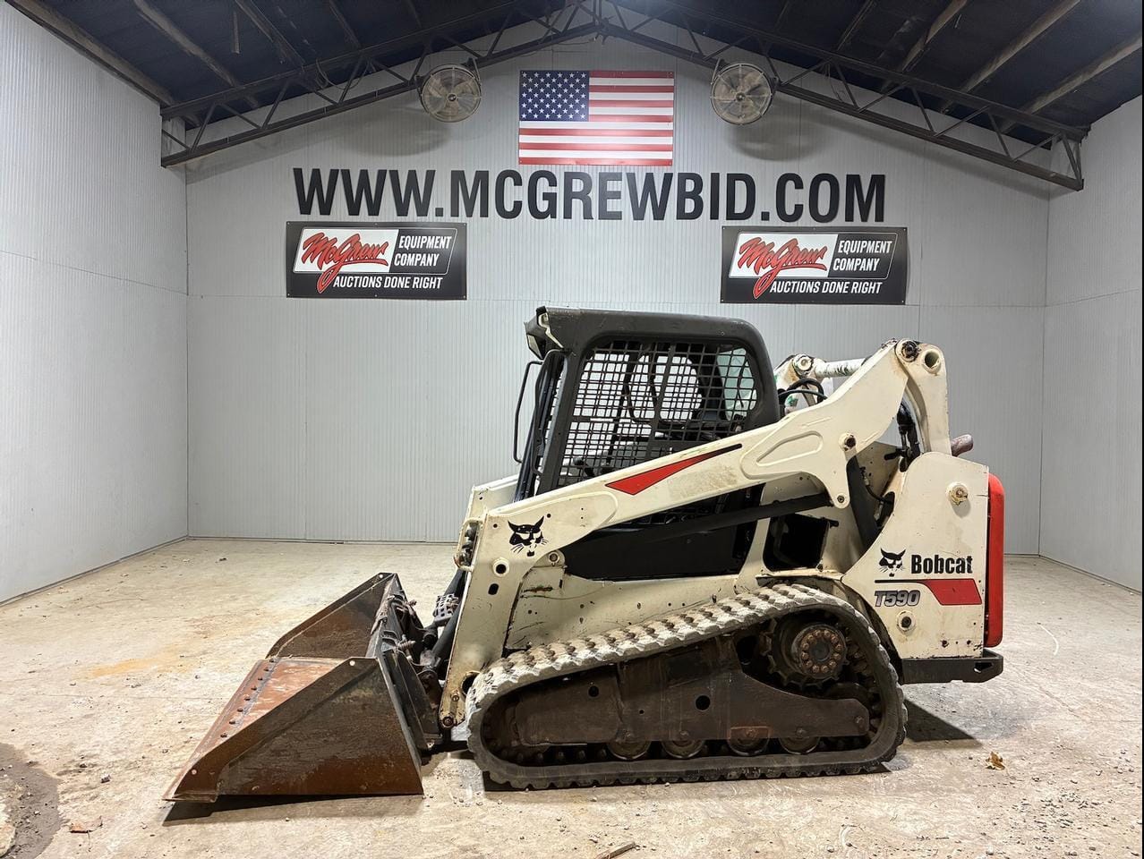 2015 Bobcat T590 Equipment Image0