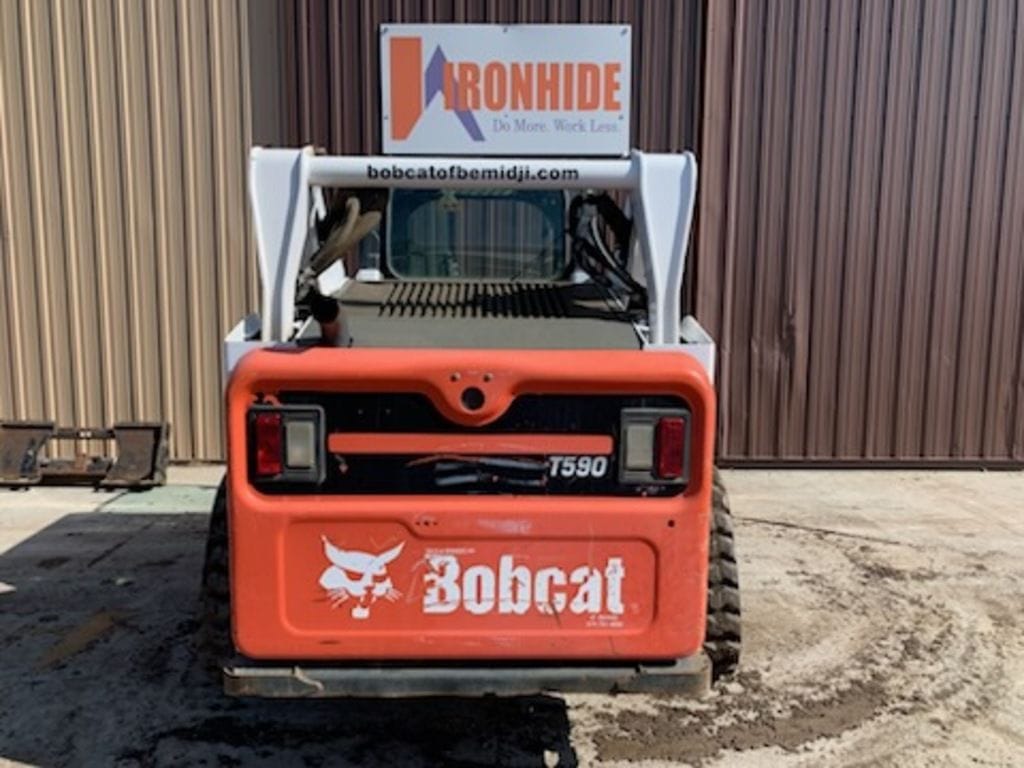 Main image Bobcat T590