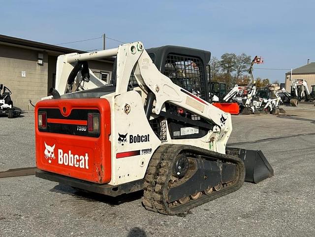 Image of Bobcat T590 equipment image 4