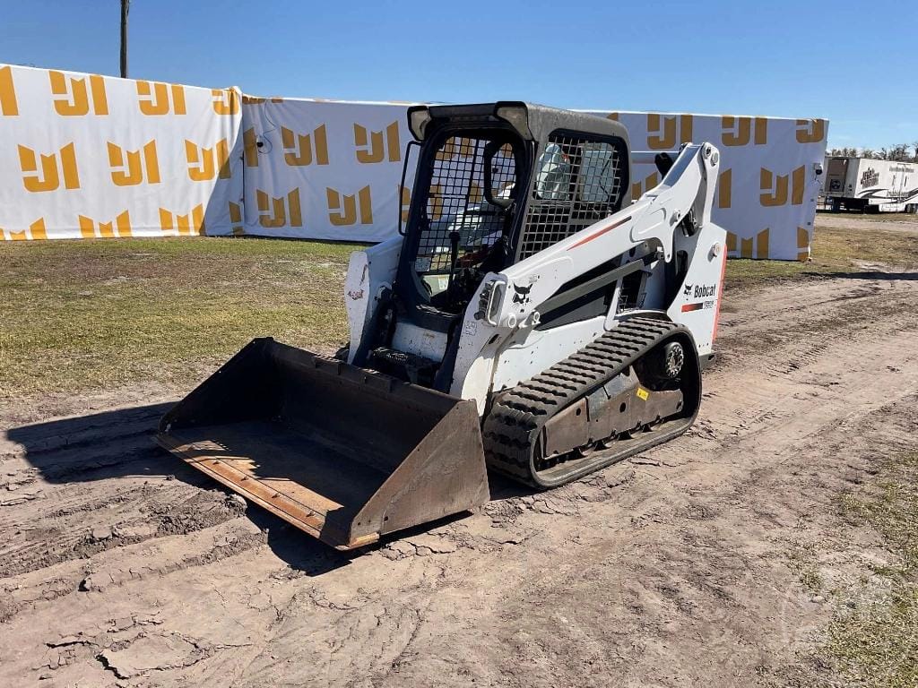 2015 Bobcat T590 Equipment Image0