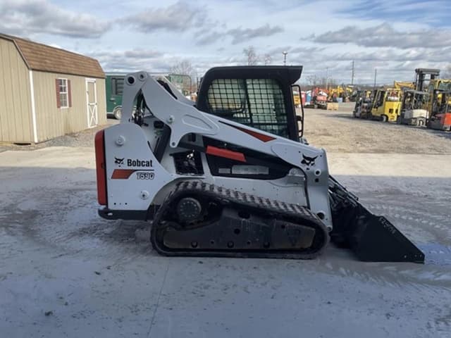 Image of Bobcat T590 equipment image 4