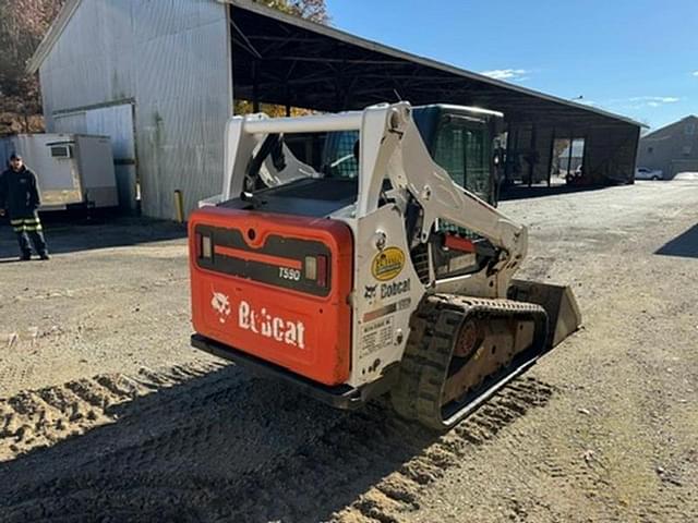 Image of Bobcat T590 equipment image 2