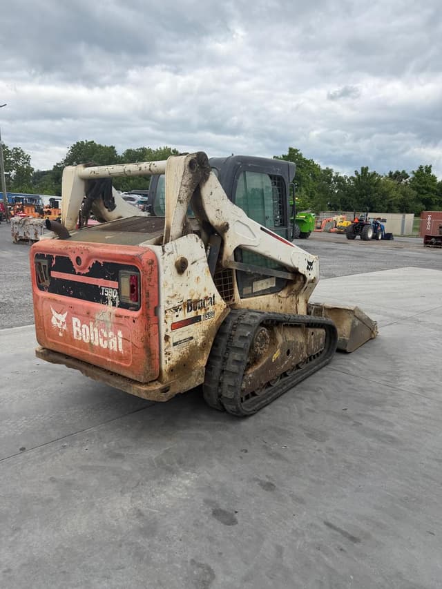 Image of Bobcat T590 equipment image 2