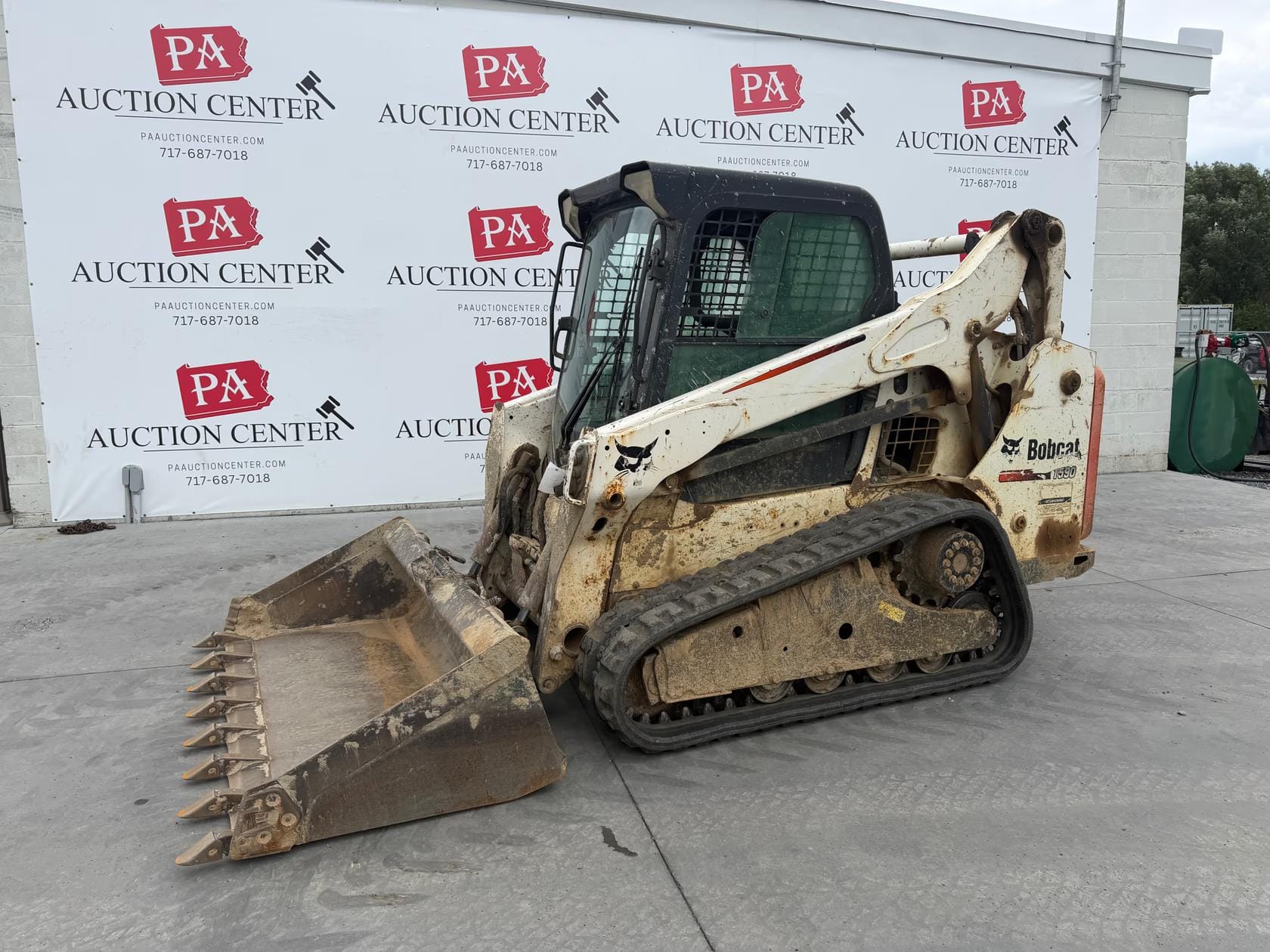 2015 Bobcat T590 Equipment Image0