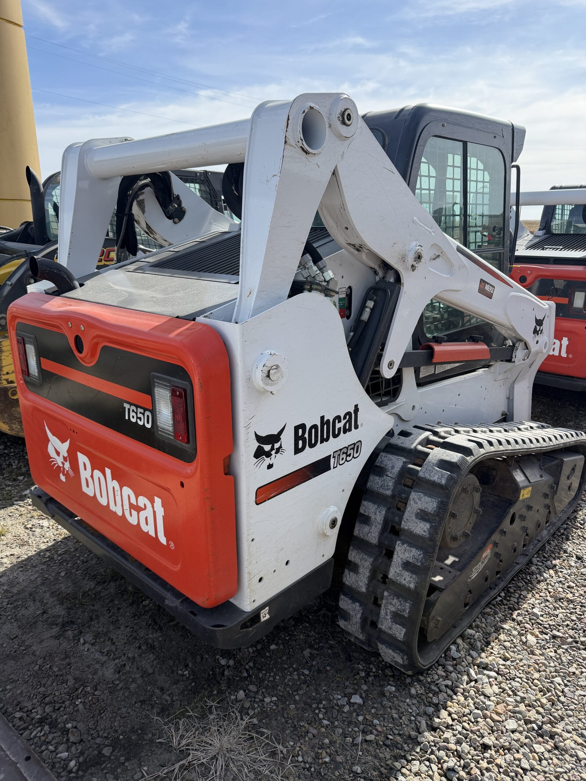 2015 Bobcat T650 Equipment Image0