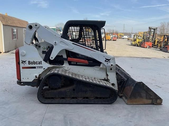 Image of Bobcat T650 equipment image 4