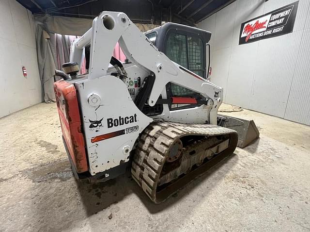 Image of Bobcat T650 equipment image 4