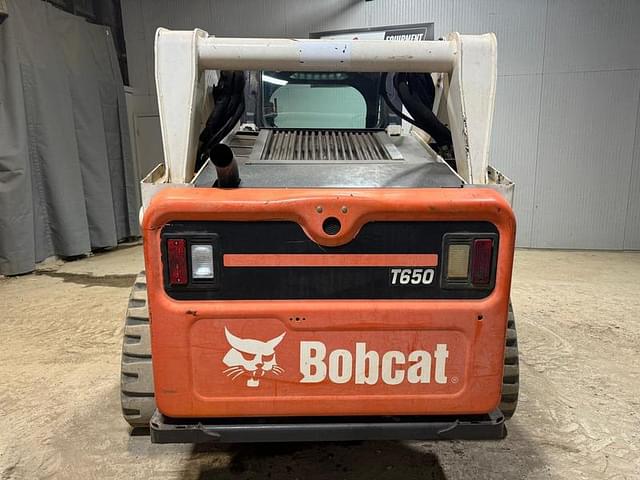 Image of Bobcat T650 equipment image 3