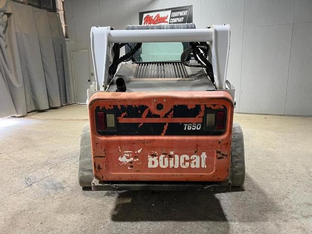 Image of Bobcat T650 equipment image 3