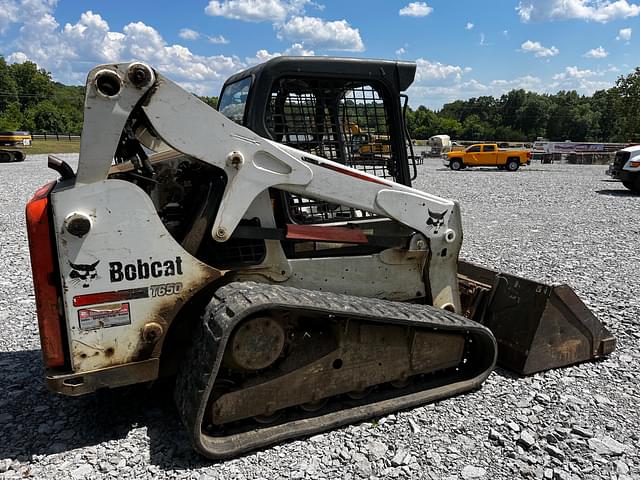 Image of Bobcat T650 equipment image 3