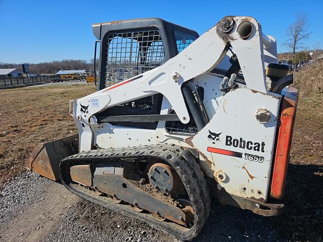 Image of Bobcat T650 equipment image 3