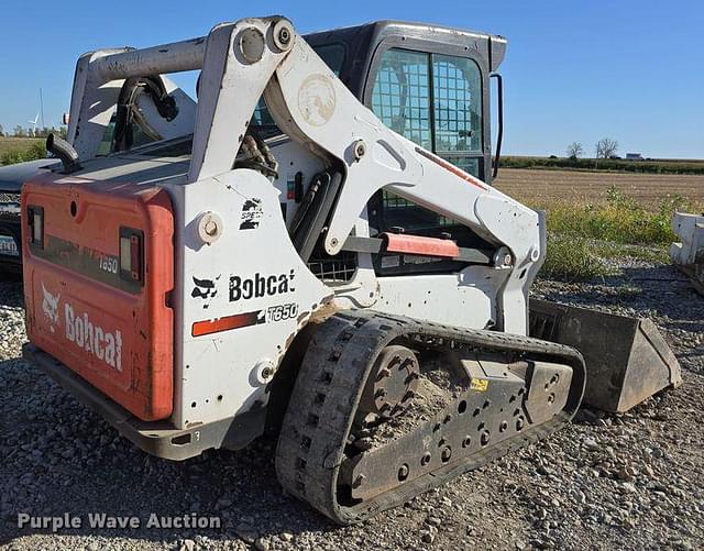 Image of Bobcat T650 equipment image 4