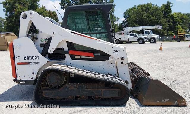 Image of Bobcat T650 equipment image 3