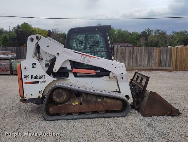 Image of Bobcat T650 equipment image 3