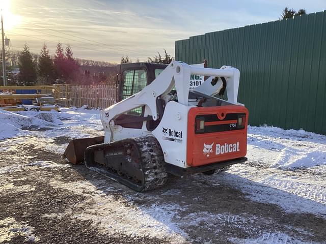 Image of Bobcat T750 equipment image 2