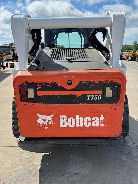 Image of Bobcat T750 equipment image 1