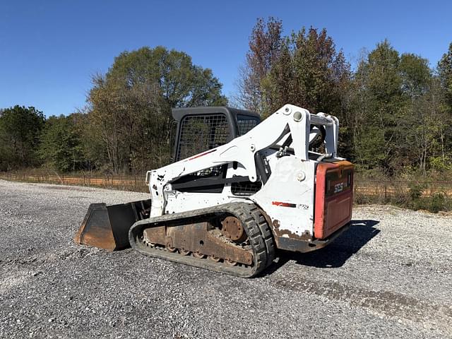 Image of Bobcat T750 equipment image 2