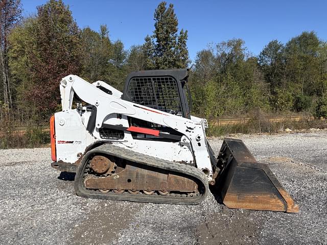 Image of Bobcat T750 equipment image 1