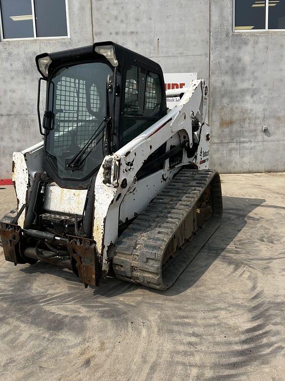 Image of Bobcat T750 Image 0
