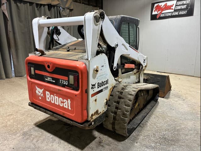 Image of Bobcat T750 equipment image 4