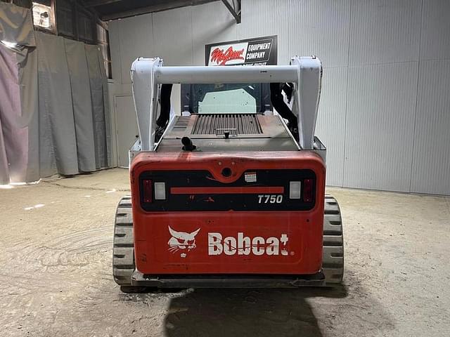 Image of Bobcat T750 equipment image 3