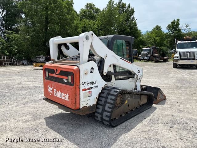 Image of Bobcat T750 equipment image 4