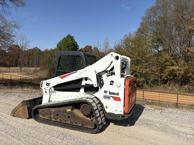 Image of Bobcat T770 equipment image 3