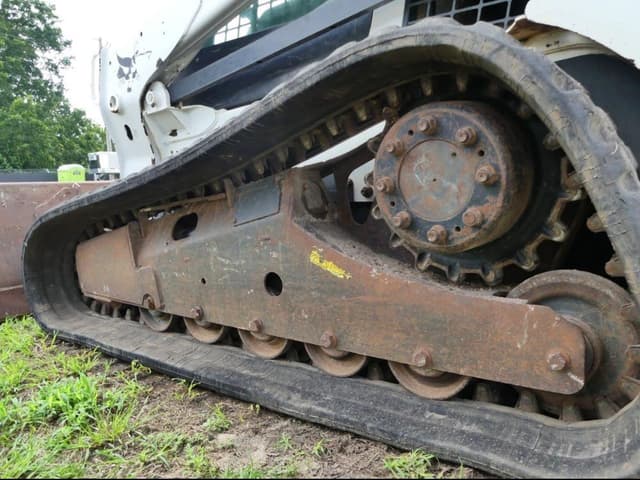 Image of Bobcat T770 equipment image 4