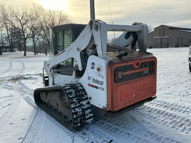Image of Bobcat T770 equipment image 2