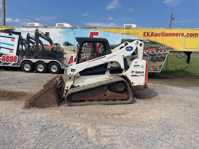 Image of Bobcat T770 equipment image 2