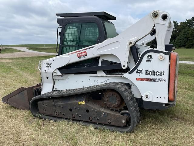 Image of Bobcat T870 equipment image 2