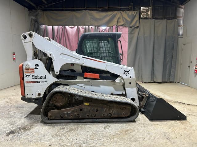 Image of Bobcat T870 equipment image 4