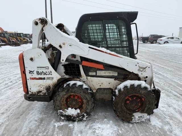 Image of Bobcat S590 equipment image 3