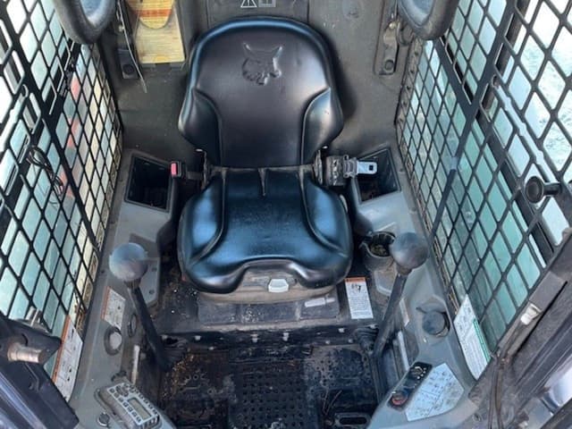 Image of Bobcat T590 equipment image 4