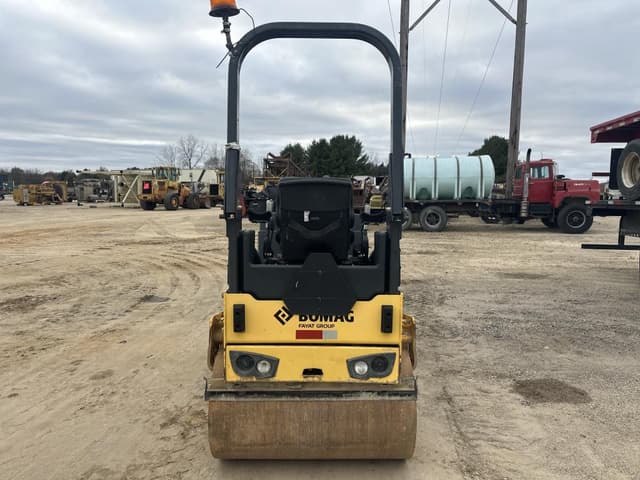 Image of Bomag BW120SL equipment image 3