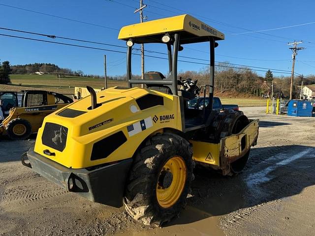 Image of Bomag BW177PDH equipment image 4