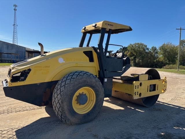 Image of Bomag BW211D-50 equipment image 3
