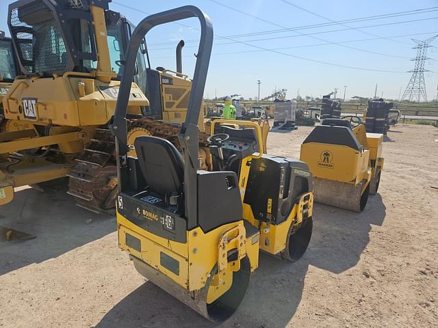 Image of Bomag BW900-50 equipment image 4