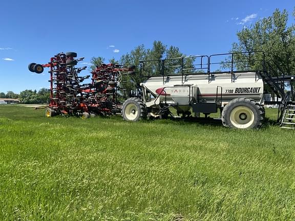 Image of Bourgault 3320-76 equipment image 1